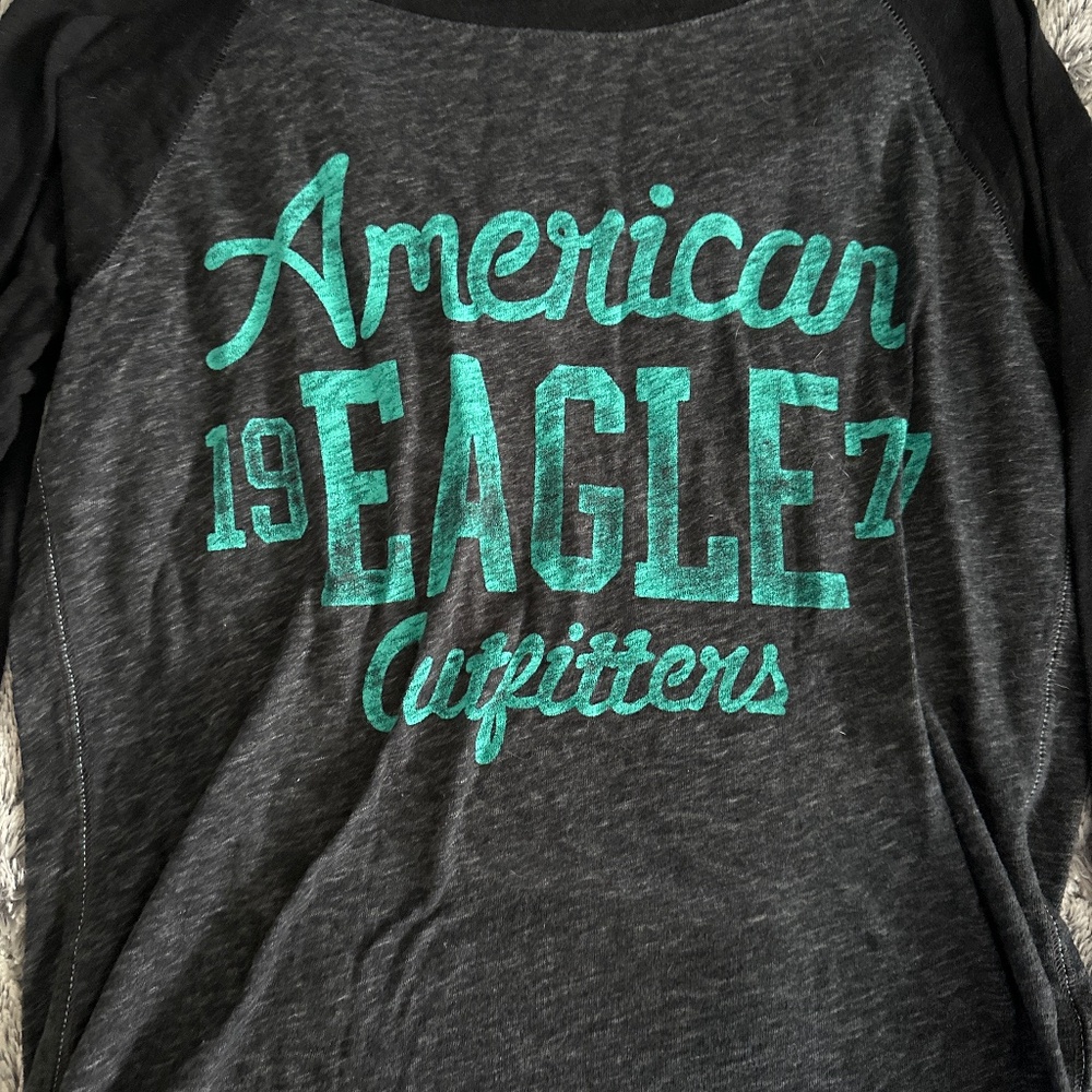 American Eagle long sleeve size small